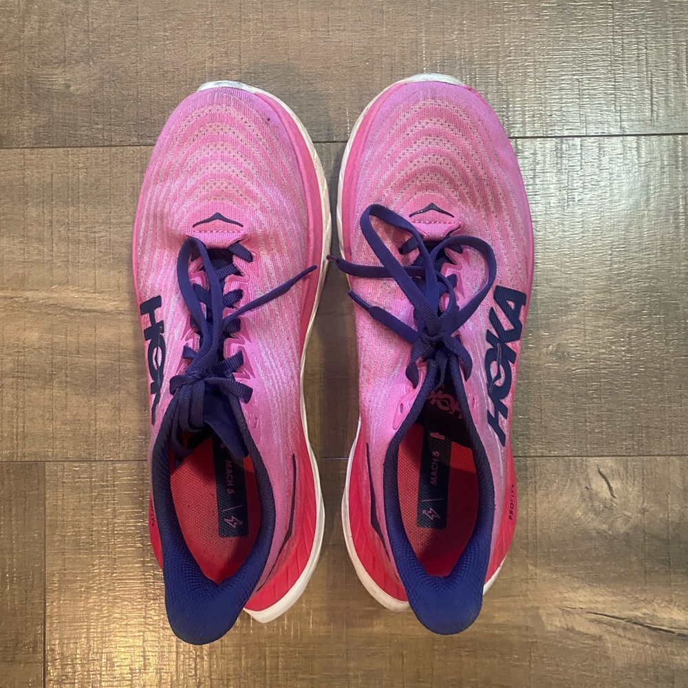 HOKA MACH 5 WOMENS SIZE 8.5 REG WIDTH
